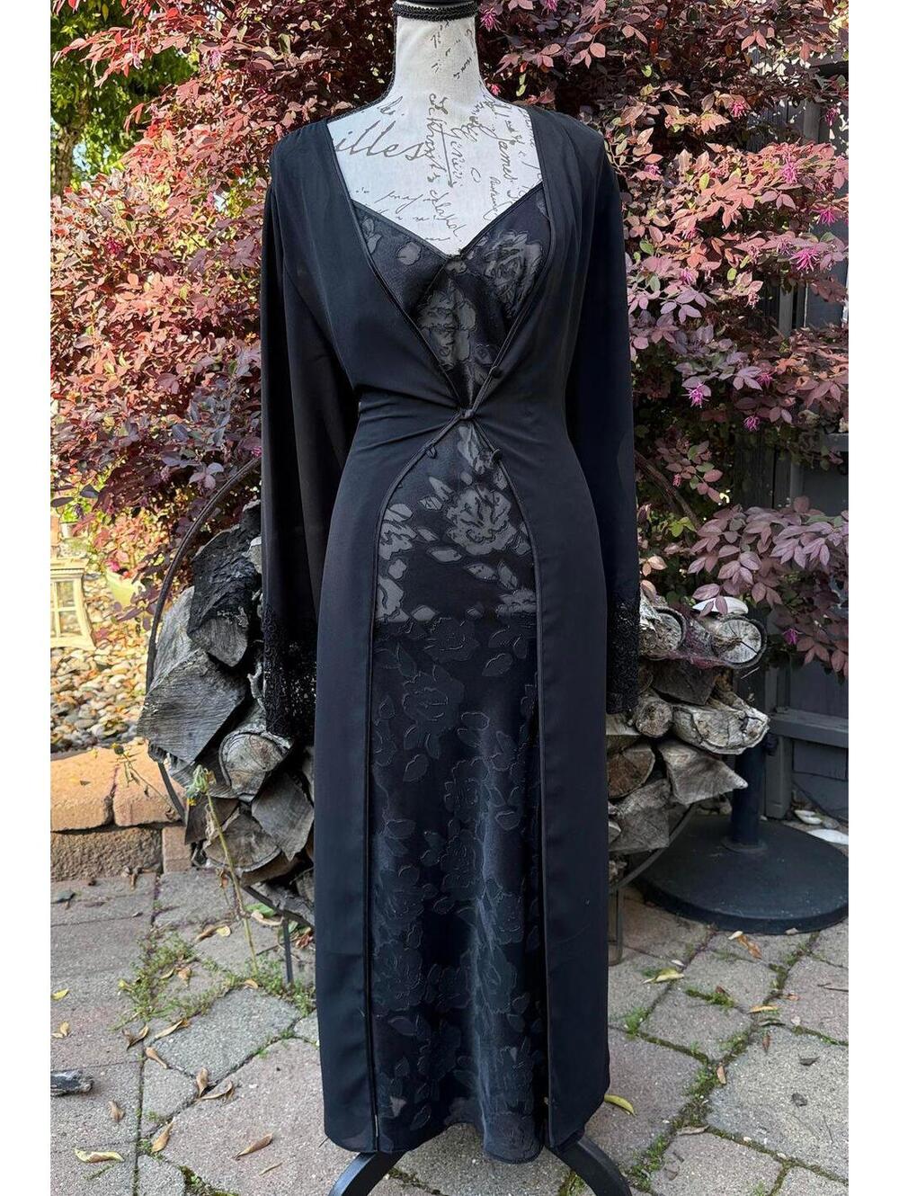 Vintage 80s Victoria’s Secret Gold Tag 2 Piece Slip Dress Robe Set Black Satin
